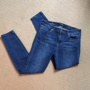 Liverpool Ankle Skinny Jeans